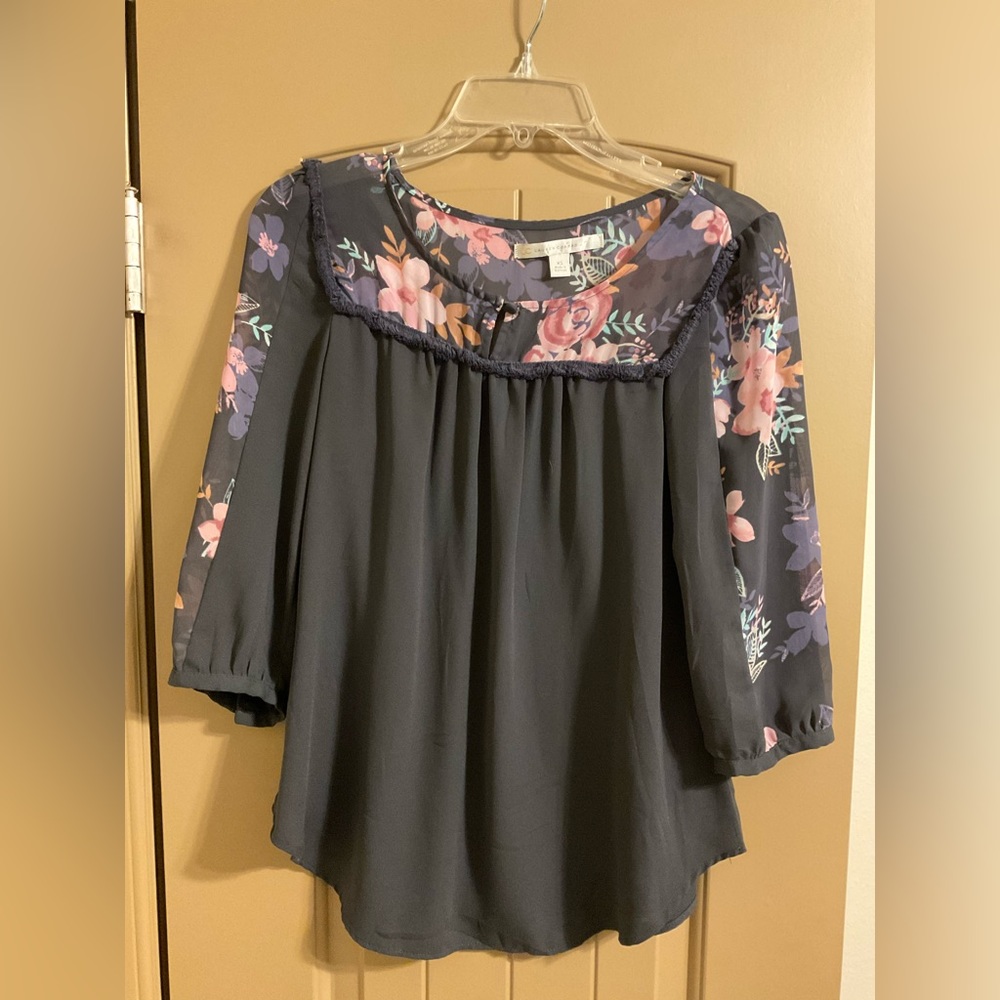 XS Long Sleeve Blouse